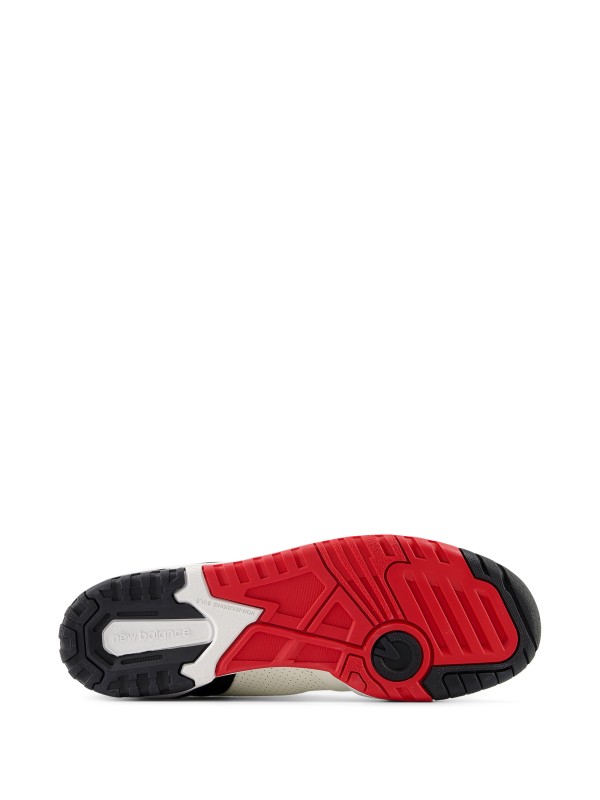 550 Sneakers black red