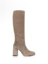 Suede boot with zip