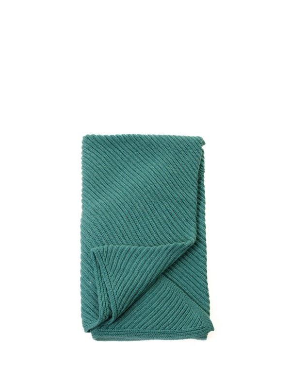 English knitted pure cashmere triangle scarf
