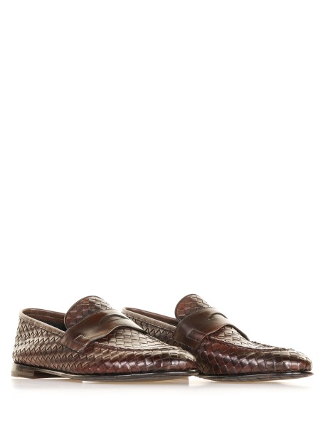 Loafer in woven leather with band